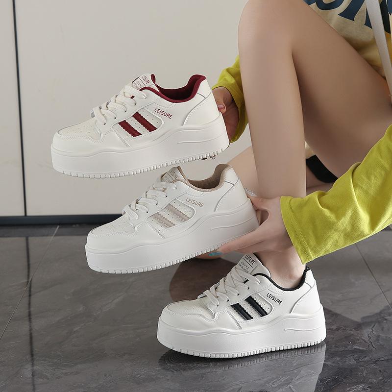 2025 autumn new ins Korean version breathable little white shoes female students platform versatile casual sports board shoes MXF03