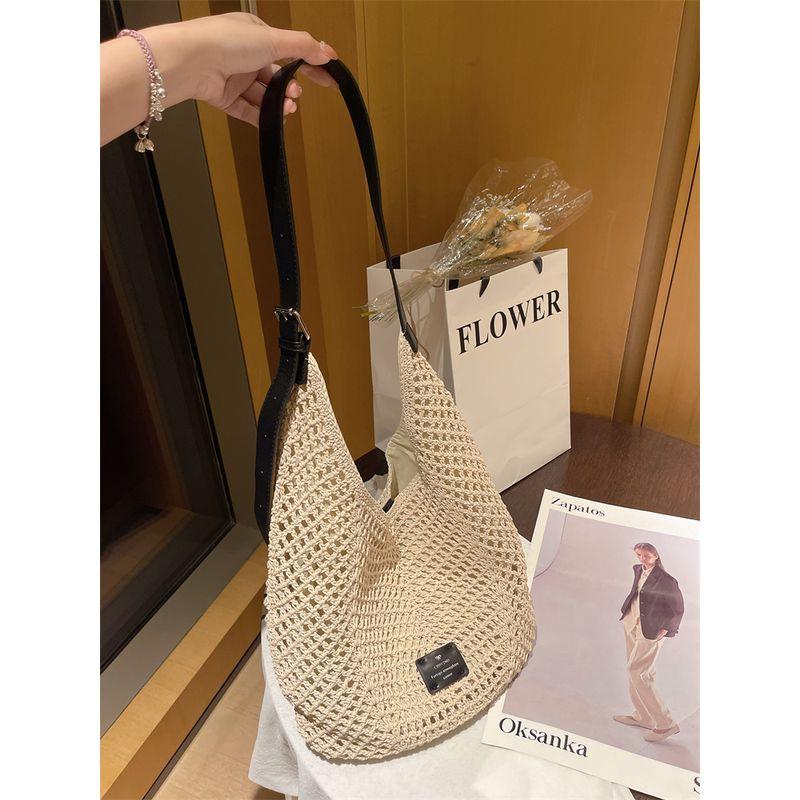 

Hollow Straw Bag for Women 2025 New Summer Large Capacity Shoulder Tote Bag Women Seaside Beach Woven Bag Beige