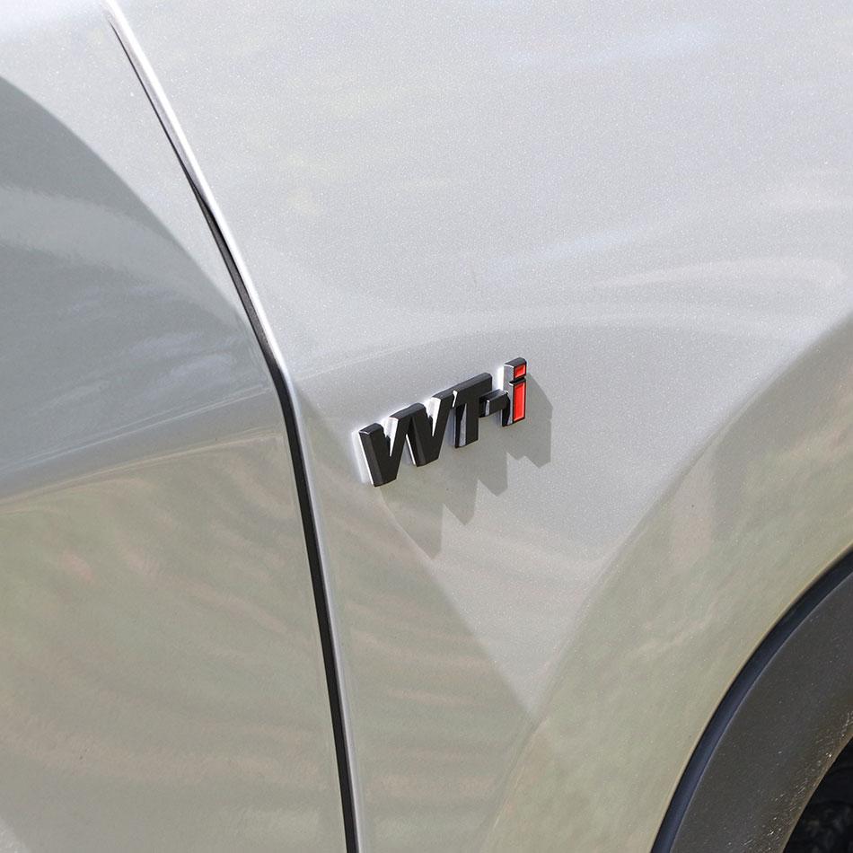 1pc Universal VVTI Style Car Refit Sticker VVT-i Racing Badge Emblem Decal Logo Sticker Plate Car Styling Accessories
