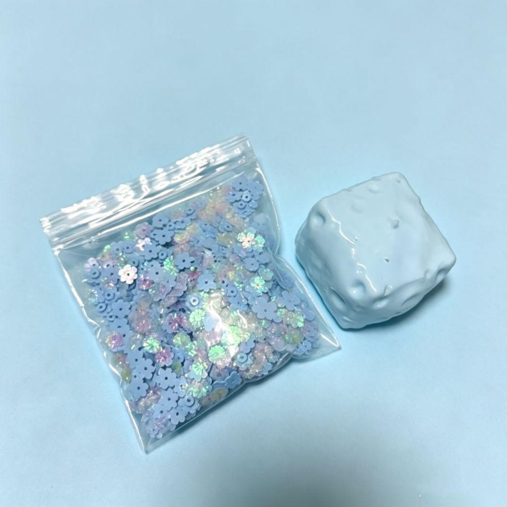 Hand Relax Crunch Squishy Moldable Blocked Filled Ball Cheese Cube Squishy Children Gifts