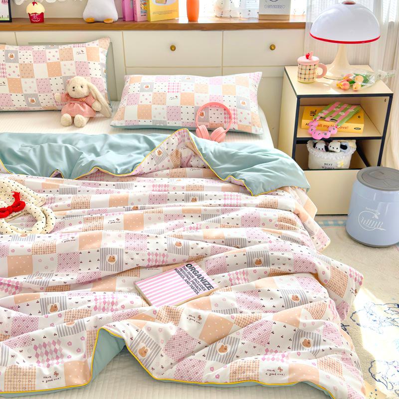 Dwuwarstwowa bawełniana letnia kołdra z włóknem sojowym – nadająca się do prania w pralce, chłodząca, z motywem kreskówkowym