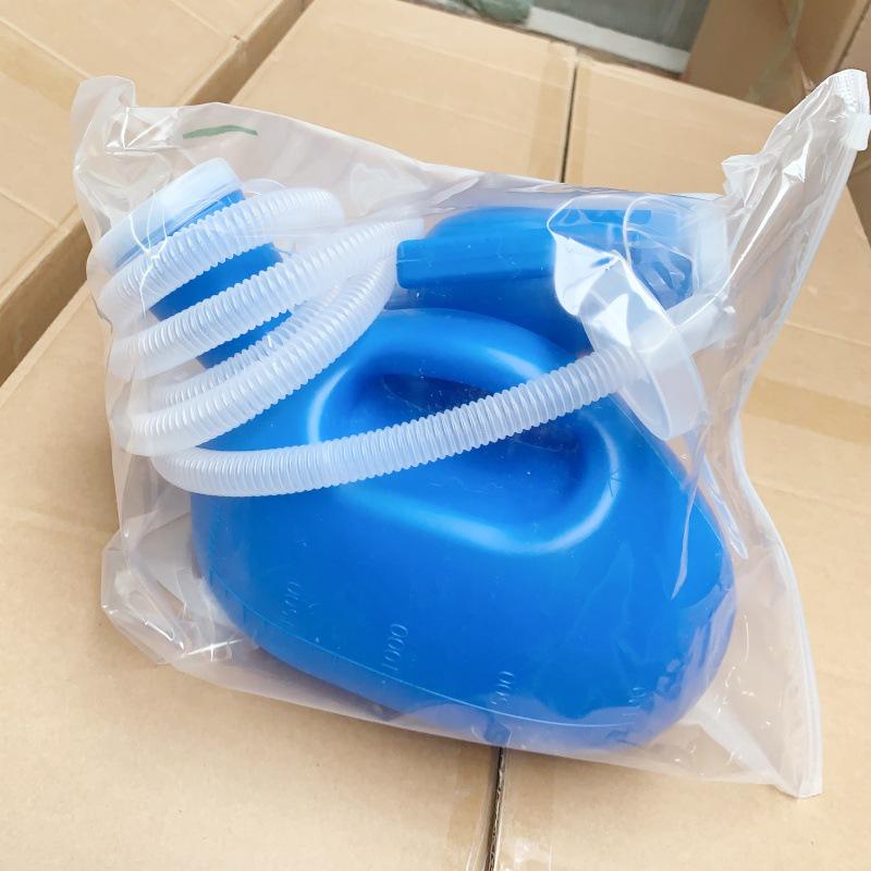 Men's Portable Urinal with Lid for Elderly and Bedridden Users