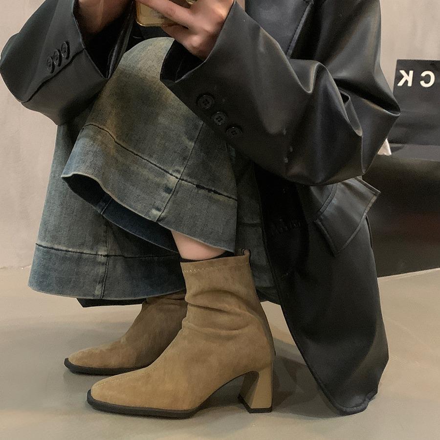 Women's high-heeled short boots 2025 new autumn and winter French retro suede thick-heeled thin boots foreign-style Korean small ankle boots