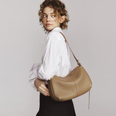 Cowhide Moon Bag New Shoulder Underarm Tote Bag Niche Simple Design Messenger Bag