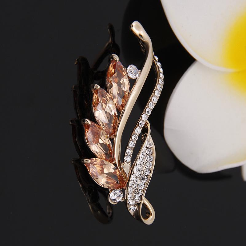 

2022 г. брошь с бриллиантами, женская, цветок, анти-свет, булавка, темперамент, циркон, брошь, платье с аксессуарами