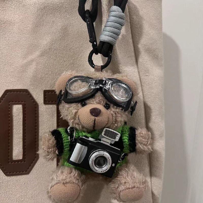High-Value Bear Camera Keychain Bag Charm Backpack Pendant for Girls, Couples Gift, Ins Style