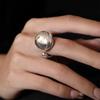 Europäischer und Amerikanischer Unregelmäßiger Eieroberflächen-Heller Ring - Damen Kaltstil Offener Ring, Einfache Persönlichkeit, Internet-Berühmtheit Zeigefinger Mode.
