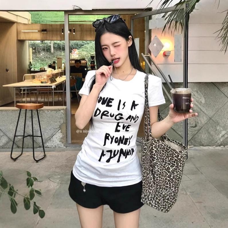 

Summer 2025 American Hot Girl Letter Print Slimming White T-Shirt for Women S