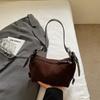 Herbst neue coole Zugmädchen Nische Leder Reißverschluss Einzel Schulter Tragbar Unterarmtasche Retro Tasche Frau