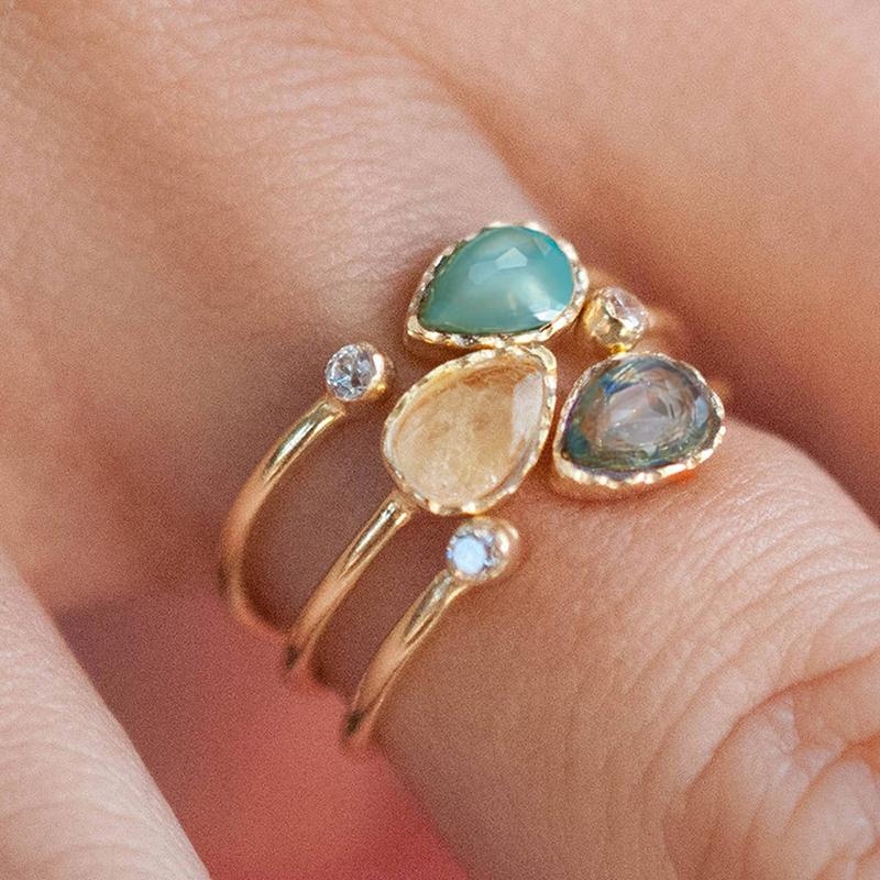 

Кольца Huitan Color Pear Acrylic Opening для женщин, изменяемые размеры колец, креативные женские аксессуары для вечеринок, повседневная одежда, ювелирные изделия resizable