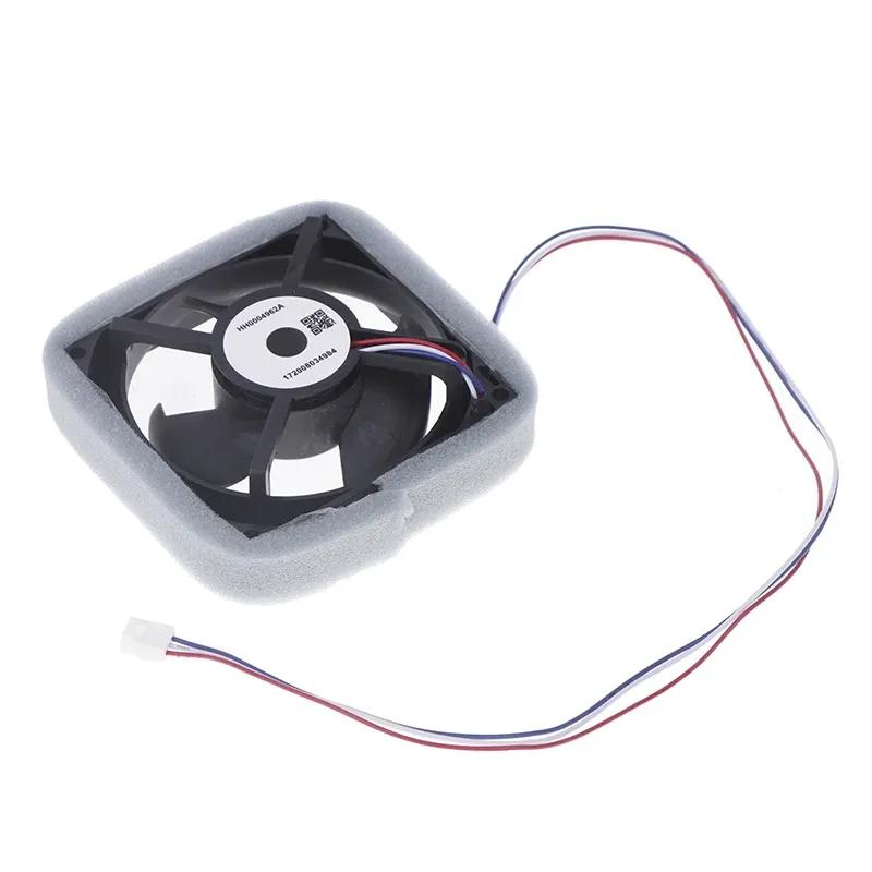 Compatible Cooling Fans for Hitachi Import Refrigeration - 9.2cm, 3-Wire with Original Plug, Model HH0004962A.