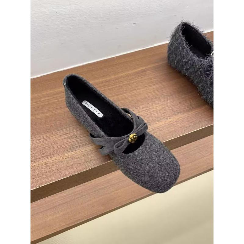 Gentle Mary Jane shoes with skirts Autumn and winter new thick-heeled pumpy fleece shoes