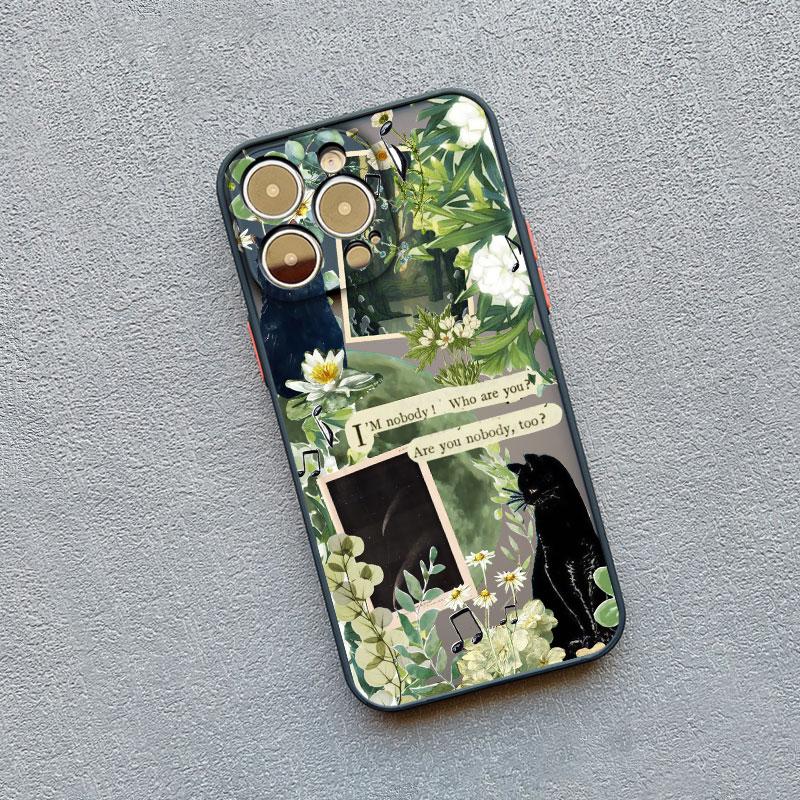 Retro Black Cat White Kitten Illustration Phone Case For iPhone 17 16 15 14 13 11 12 Pro Max Mini 15 16 Plus Case Cute Cartoon