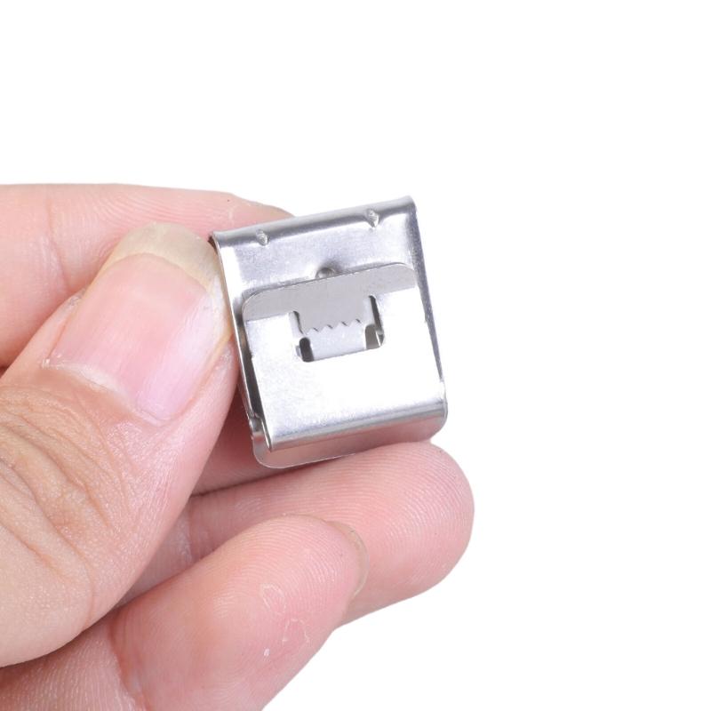 Paket med 200 rostfria kabelklämmor för solpanelsledningshantering och elektrisk organisation