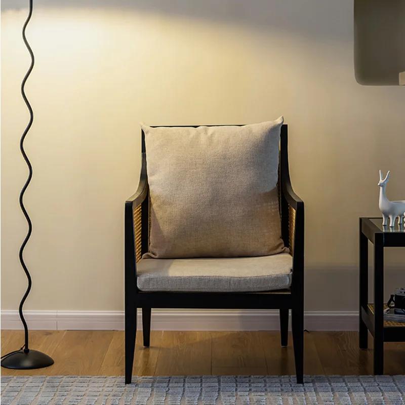 Nordic Solid Wood Rattan Living Room Chairs Modern Minimalist Outdoor Courtyard Sofa Chairs Light Luxury Designer Back Armchair