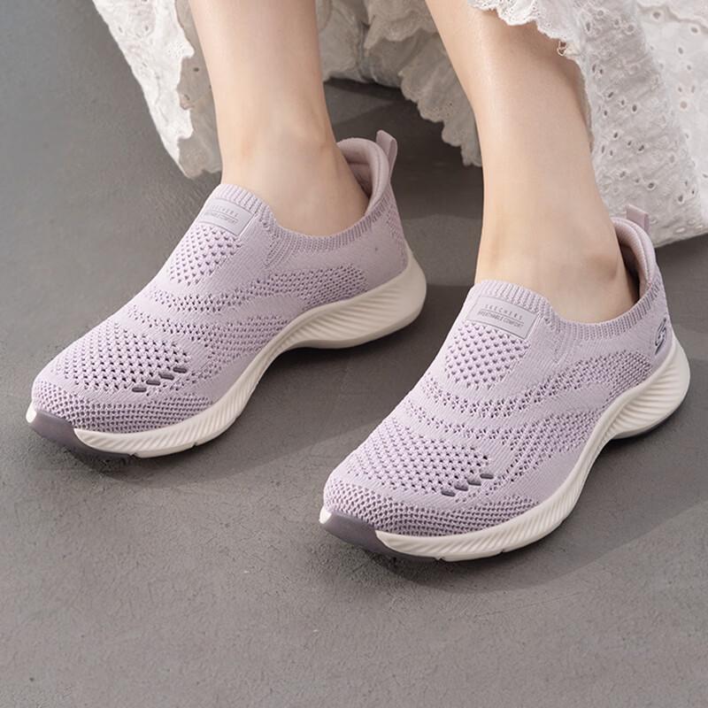 Skechers Women s 104637-LAV Lifestyle Casual Shoes 6.5