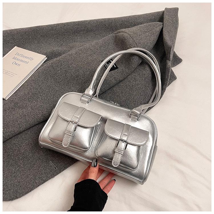 Vintage Boston Oil Wax Leather Pillow Bag Women 2025 New Commuter Bowling Bag Handbag Shoulder Bag