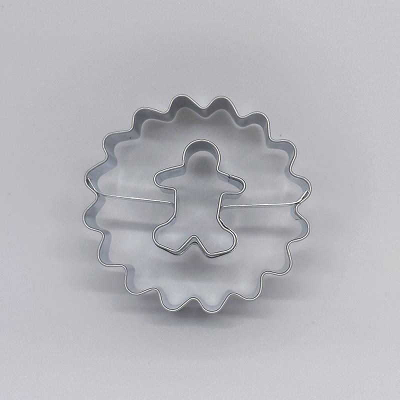 Set of 4 Stainless Steel Cookie Cutters 4 Stainless Steel Cookie Cutter Set - Versatile Cookie Molds for Christmas, Easter, Hanukkah, Thanksgiving
