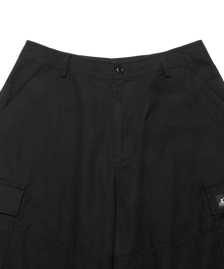 LEE Cut-Out Detail Cargo Shorts Black