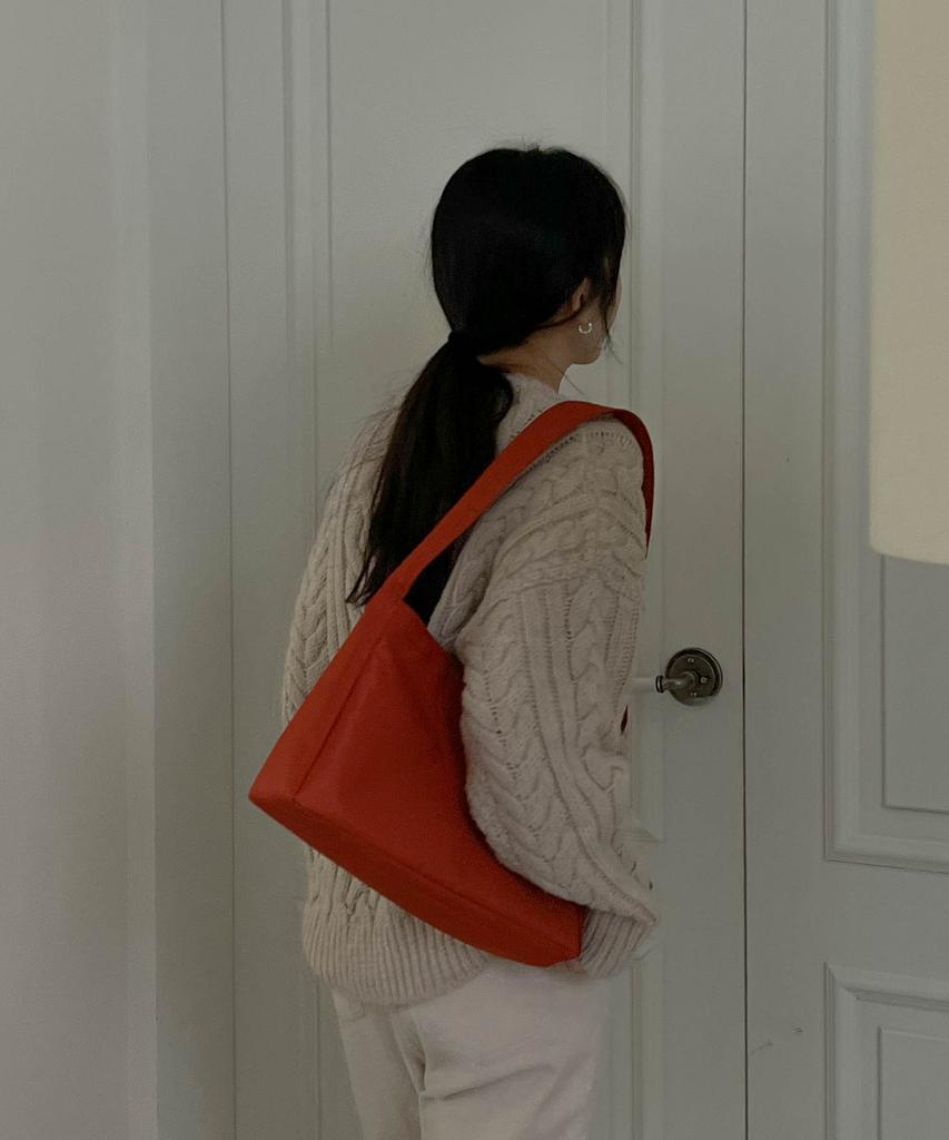 Mucu And Ebony Comfy Bag _ Orange Red