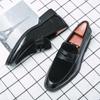 Fashion Leather Shoes Luxury Brand High Quality Men's  Dress ShoesClassic Retro Outdoor Men's Fashion Casual Shoes