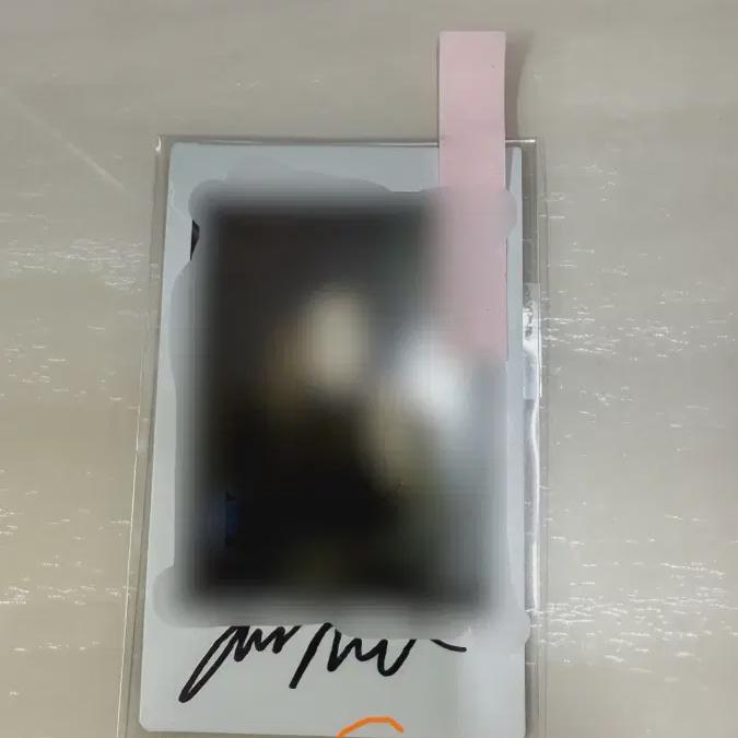 

Polaroid Popnymph With Wjsn Coalition Signature