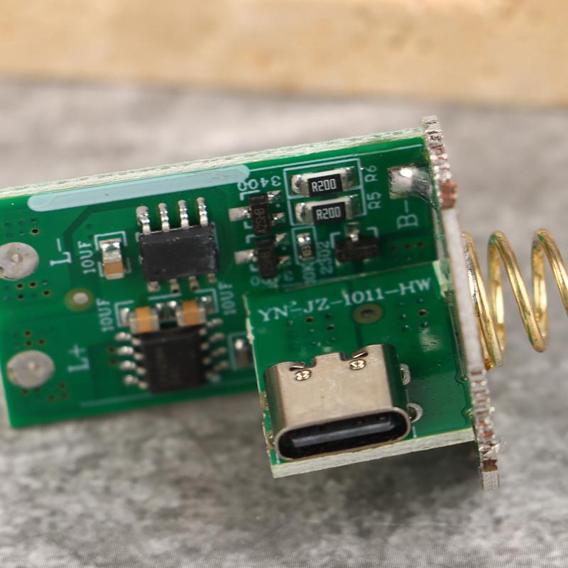 Flashlight Parts Switch Circuit Board 3.7V Type-C Micro Usb Charging Port Led Driving Board With Charge Protection