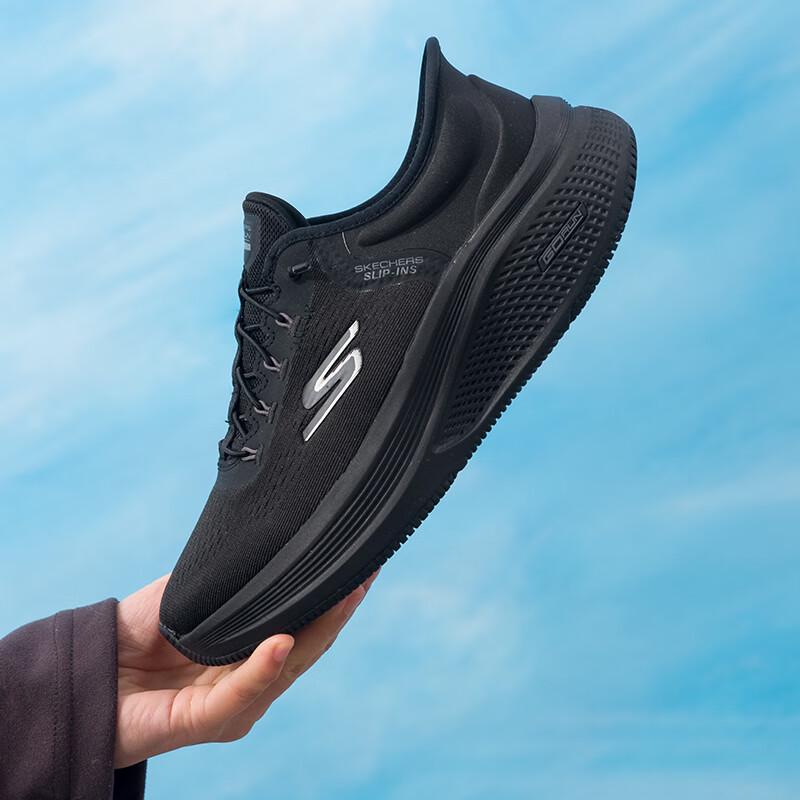 Skechers Women's GO7/24 Running Shoes