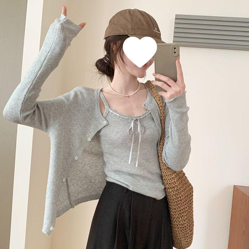 

Gentle Style Knit Cardigan & Tie-Up Vest Set - Sweet Slimming Two-Piece for 2025 Spring & Autumn S (recommended 80-95 jin) сірий колір