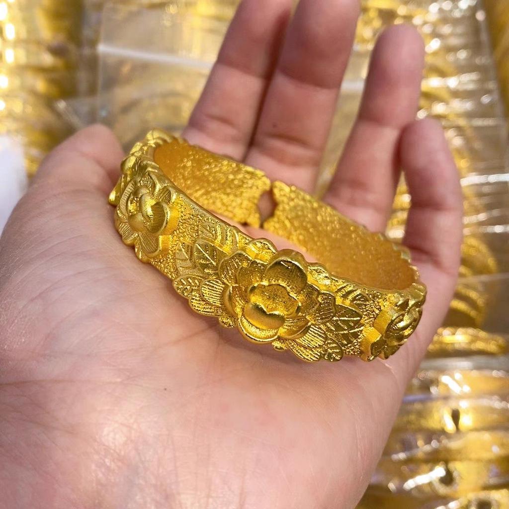 Golden Ancient-Style Peony Carved Open Bangle - Double Happiness Wedding Bracelet