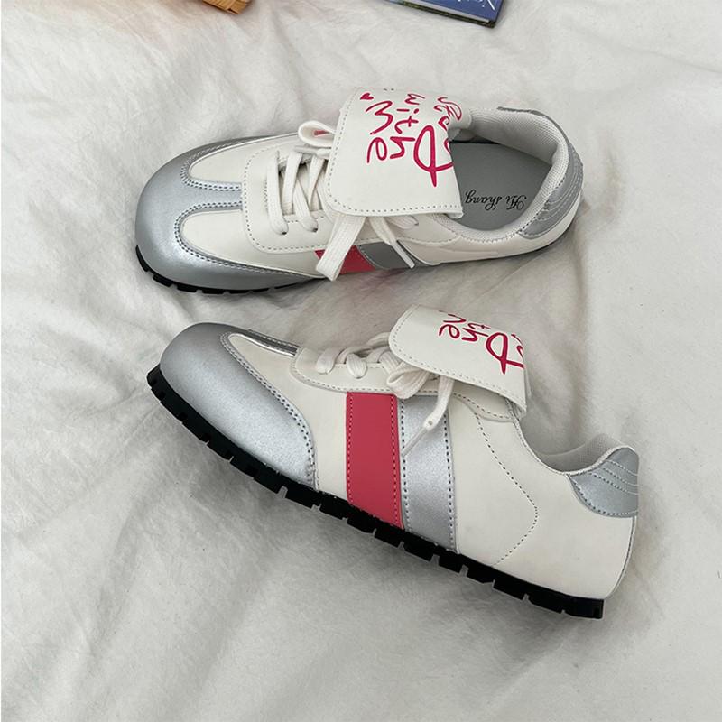 

Женские кроссовки с цветными блоками на весну/лето 2024 года: Универсальные спортивные повседневные балетки 40 серебряный