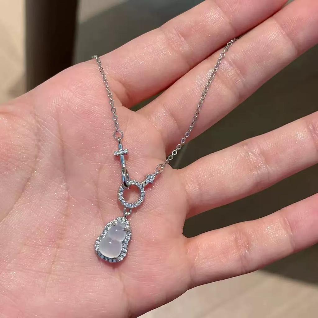 Female Light Luxury Niche New Chinese Style Gourd Necklace