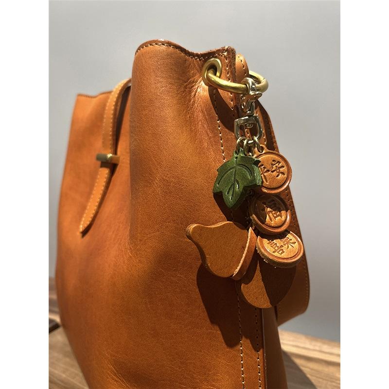 Genuine Leather Keychain Pendant for Bag, Handmade and High Quality