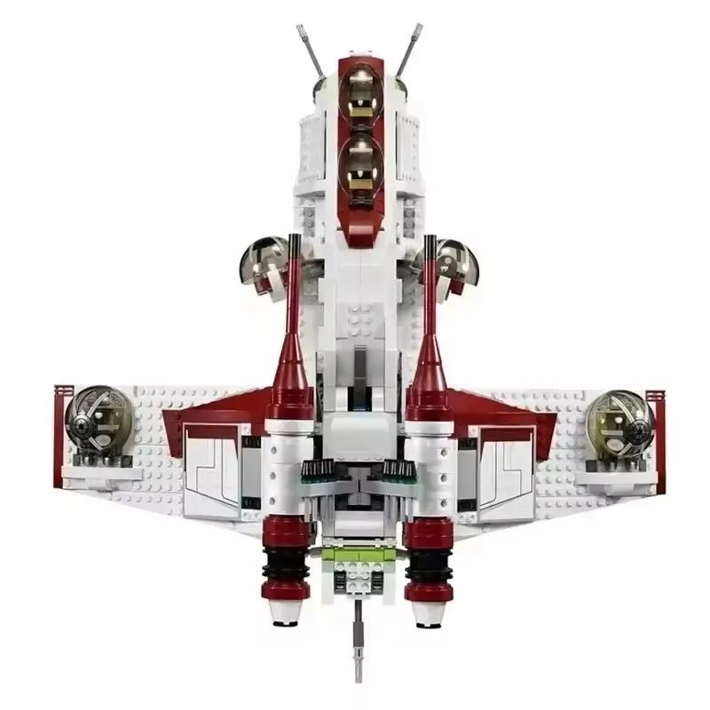 New MOC White Battle Spaceship Vehicle Model Home Ornament Building Blocks Holiday Gift