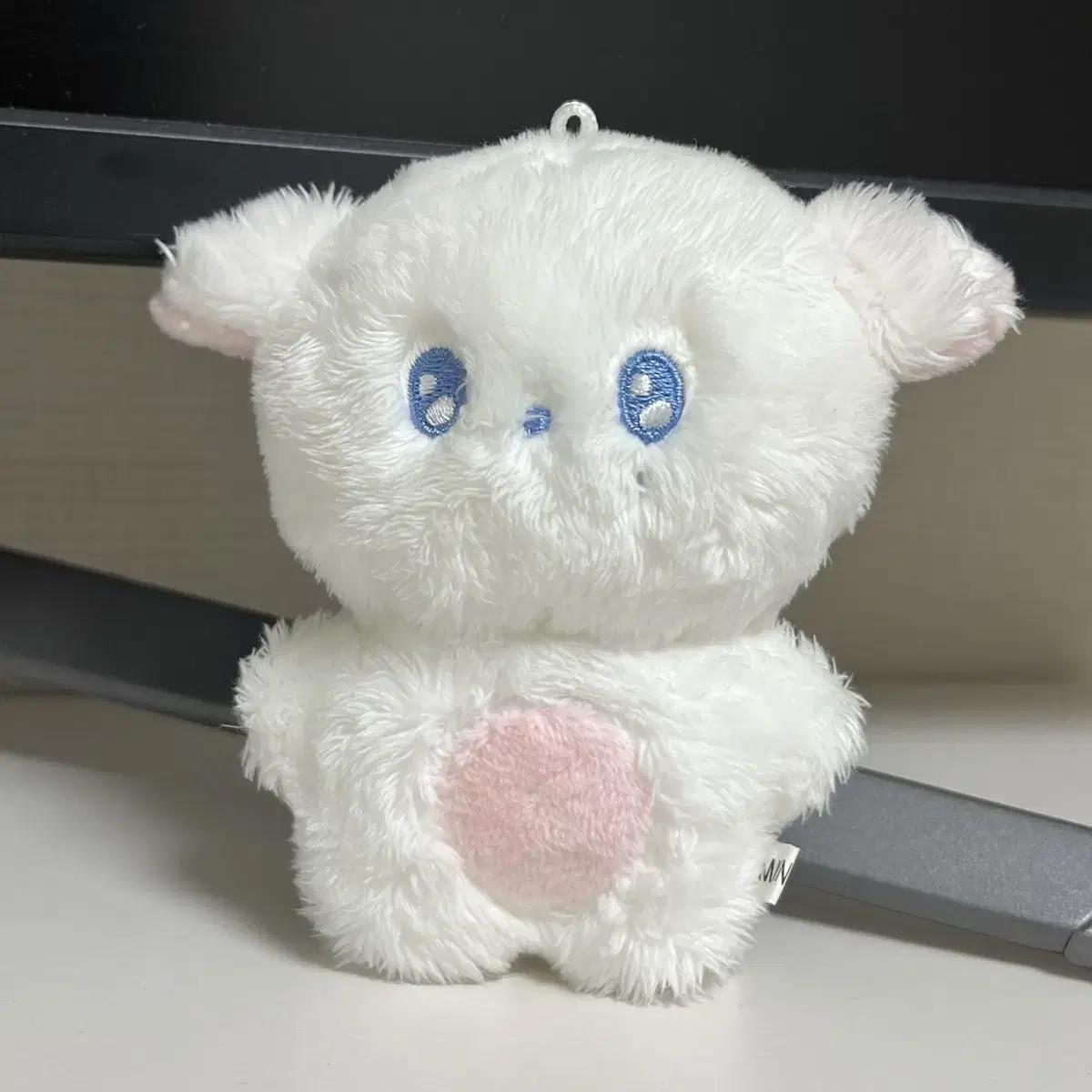 

Theboyz Younghoon Doll Снежный хлеб