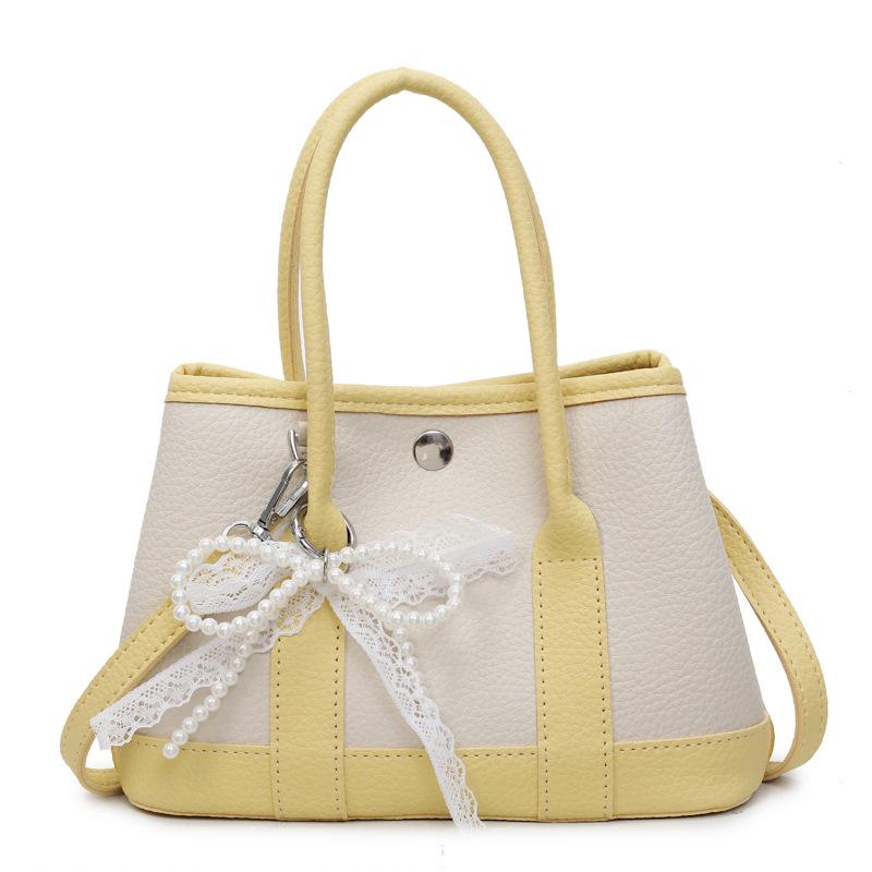 Niche design bags, new summer versatile messenger bags, popular portable bucket bags today