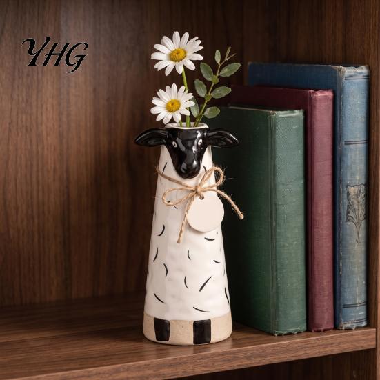 Rustic Home Office Accents Resin Cute Animal Vase, Farmhouse Decorative Flower Holder for Bookshelf Ornaments Decor, Pig/Cow/Sheep/Chicken Arrangement