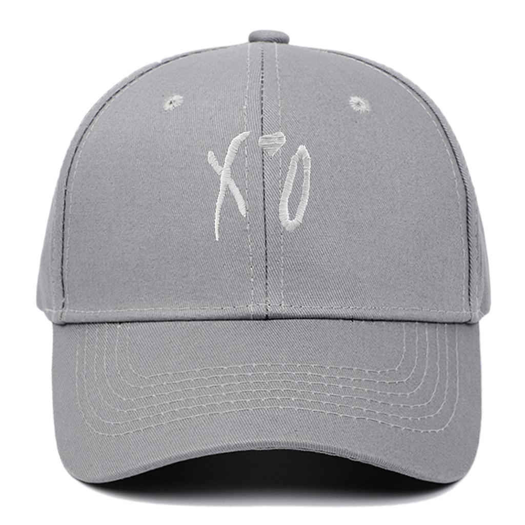 1pc Couple Baseball Cap XO Letters Embroidered Duckbill Hats Outdoor Casual Sports Men Women Sunscreen Baseball Caps for Gifts