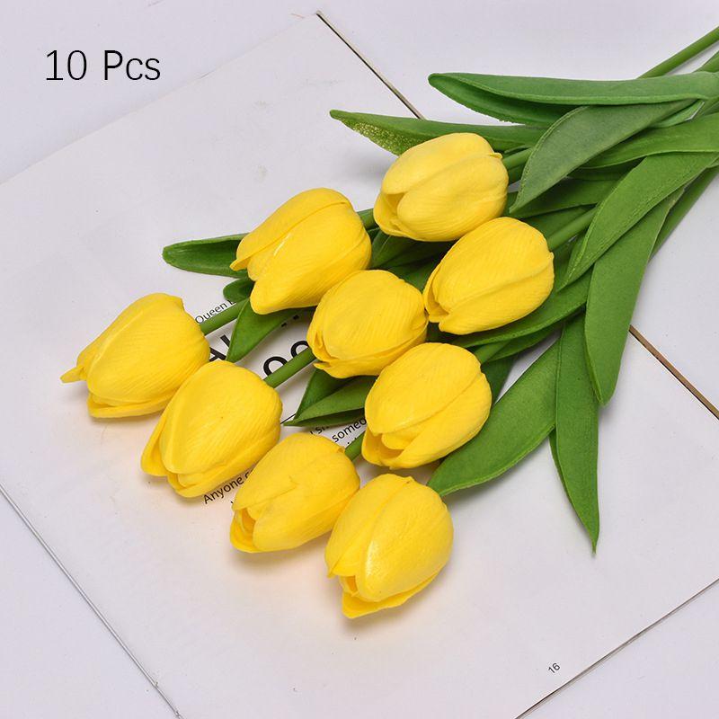 Exquisite No Color Fading Artificial Tulip Flowers For Cafe And Bookstore Decorations