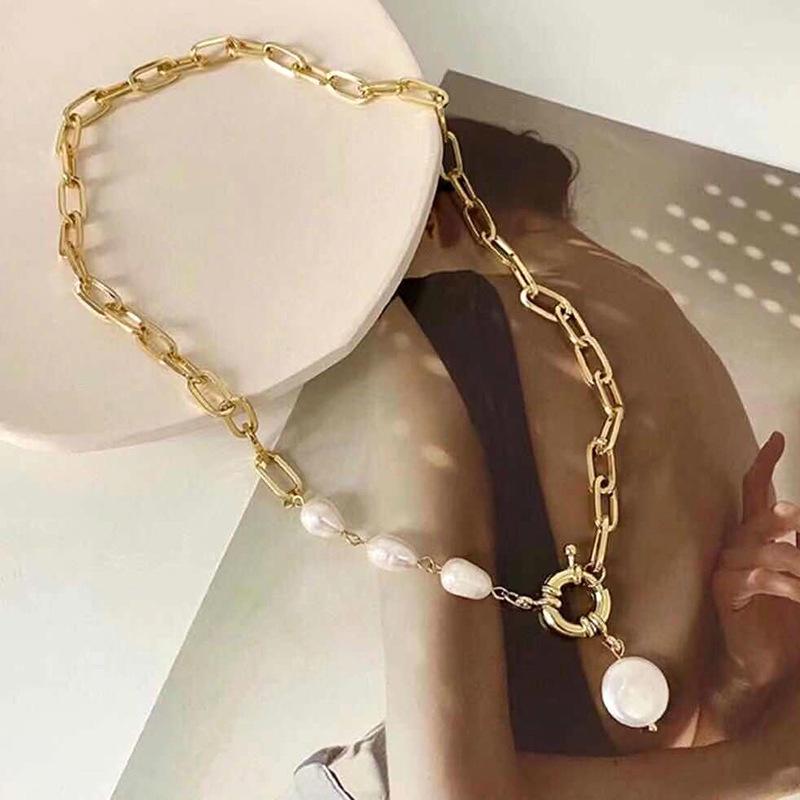 Vintage Baroque Patchwork Sweater Necklace, INS French Light Luxury 11K Gold Inlay Natural Uniquely Shaped Button Pearl Necklace