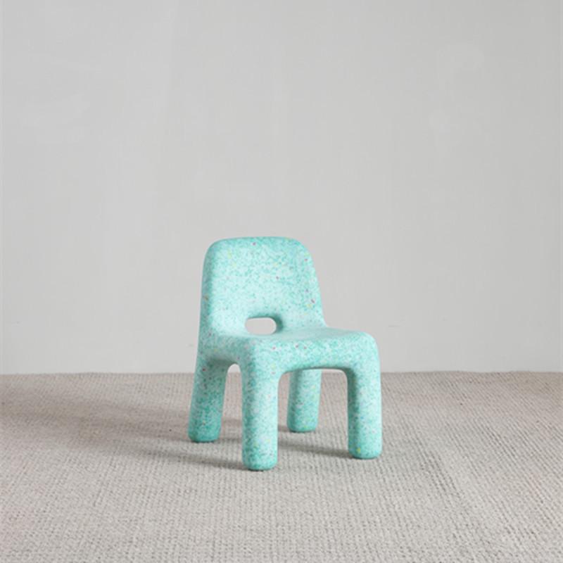 Nordic Creative Children's Chair - Simple Plastic Stool with Backrest for Kindergarten or Home Dining.