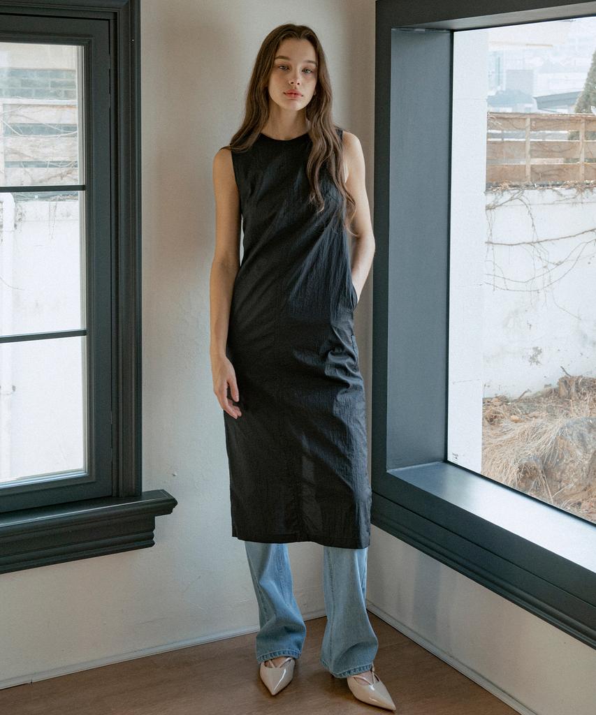 Banwonateullie A3512 See-Through Long Dress_Black