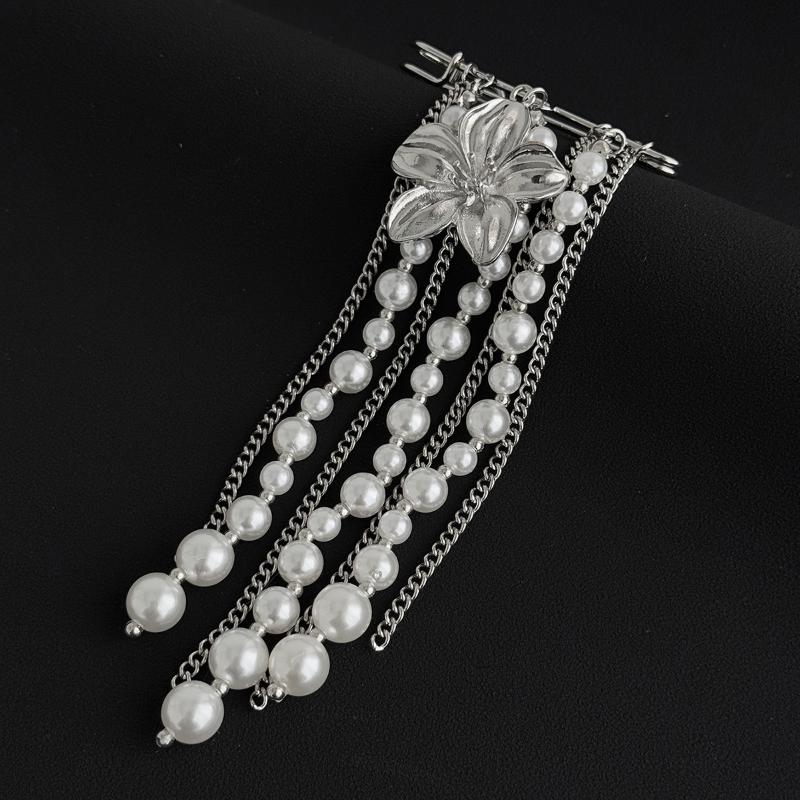 Pearl Flower Brooch Exaggerated Tassel Pin Multilayer Pants Chain Charm Lapel Pin Jewelry Decoration Accessories Gifts
