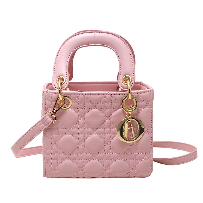 2025 Quilted Diamond Lady Bag: Stylish, Versatile Handbag for Work & Commute