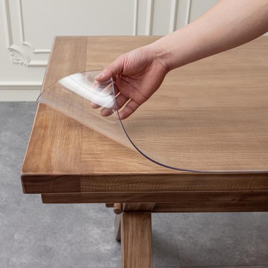 Transparent Table Protector Waterproof Tablecloth 0.8mm Thick Plastic Table Cover Protects from Scratches Spills for Dining Table Kitchen Dresser
