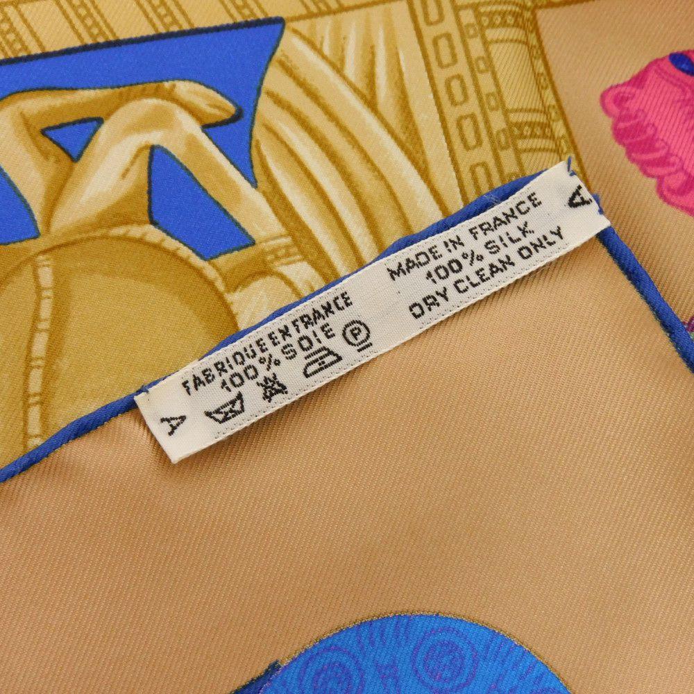 Used TORANA 9212 Carre 90 7955 Torana, ancient Indian Maurya dynasty, purple, pink, multicolored pylon silk blue,