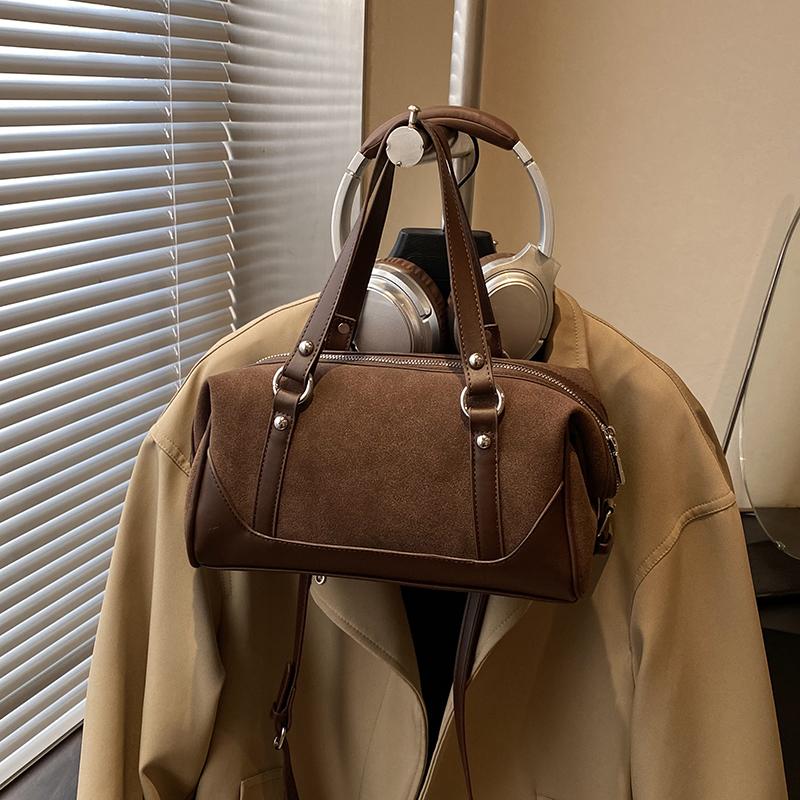 Casual Large Capaci Suede Bag Women New  Retro Brown Commuter Shoulder Bag Pillow Bag Purses and Handbags