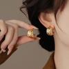 Retro Diamond Pattern C-Shaped Stud Earrings: Sophisticated and Versatile Accessories for Women