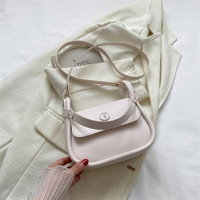 Stylish Korean Minimalist Shoulder Bag 2023 Trendy Pu Leather Crossbody Bag For Women