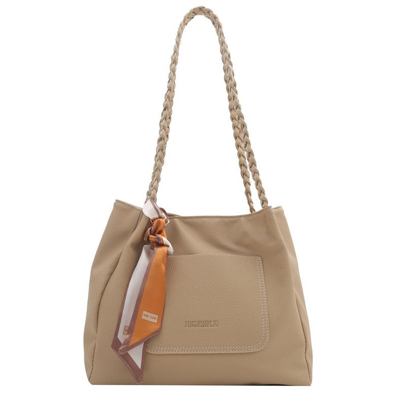 

Large capacity solid color silk scarf shoulder bag new casual ladies texture commuting twist shoulder strap tote bag tide